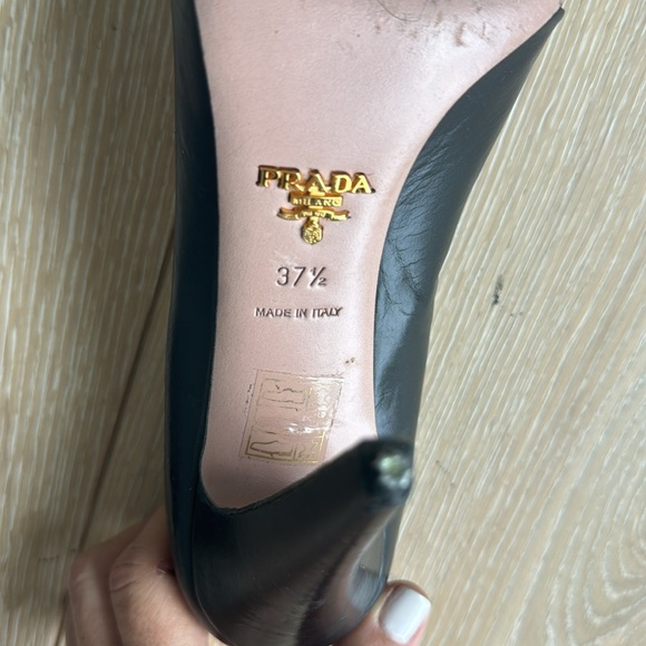 Prada black leather peep toe heels , 37.5 - Picture 6 of 6